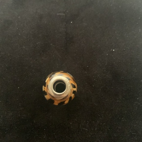 Bacio Italy 925 Sterling Silver Murano Glass Bead Charm. - Picture 3 of 4